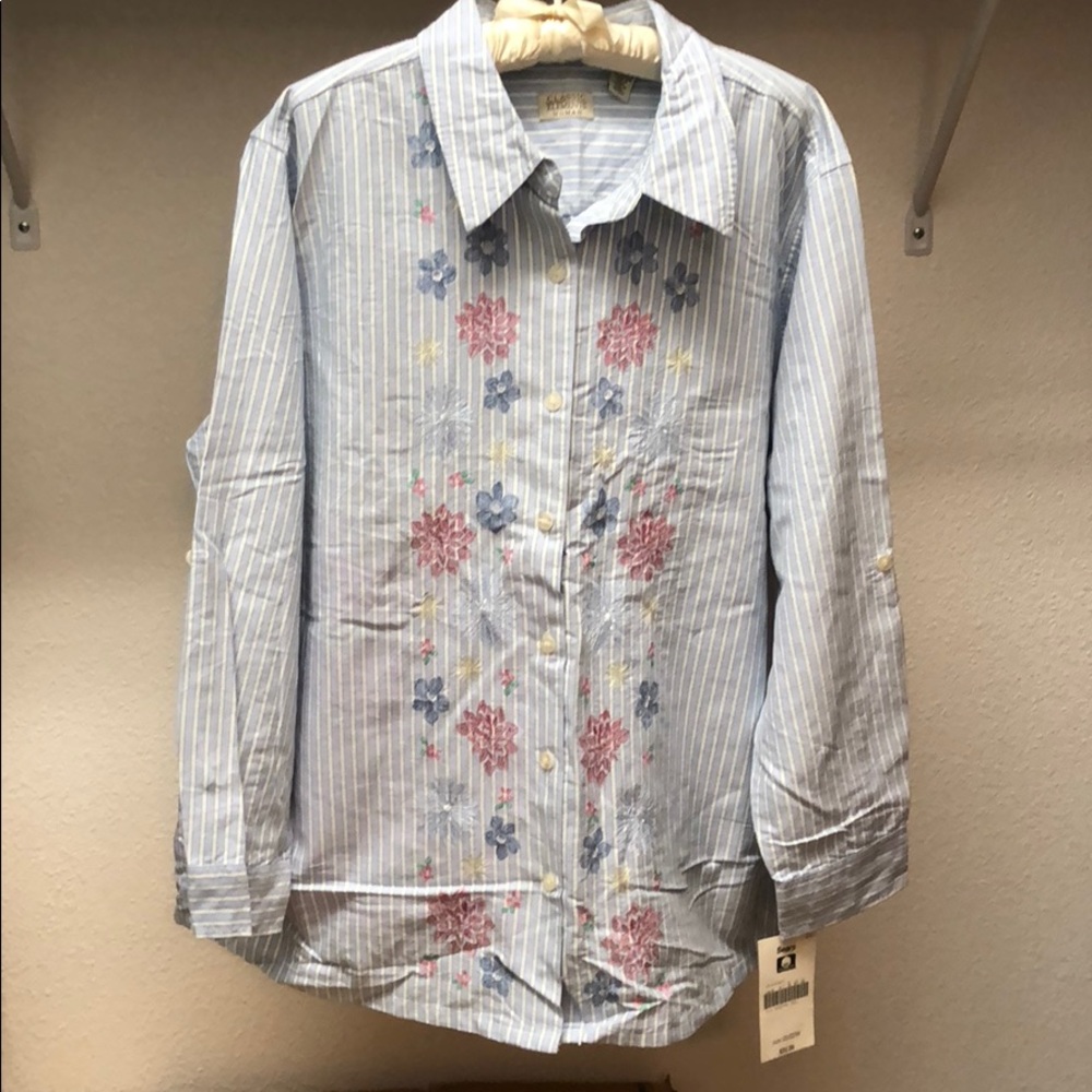 Embroidered shirt
